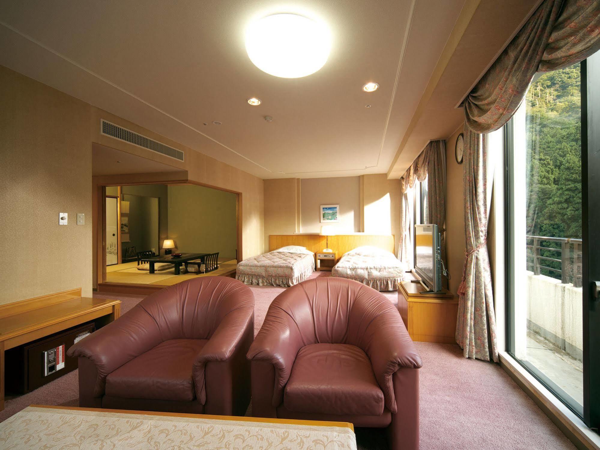 Royal Hotel Yamanaka Onsen Kajikaso Kaga  Ngoại thất bức ảnh