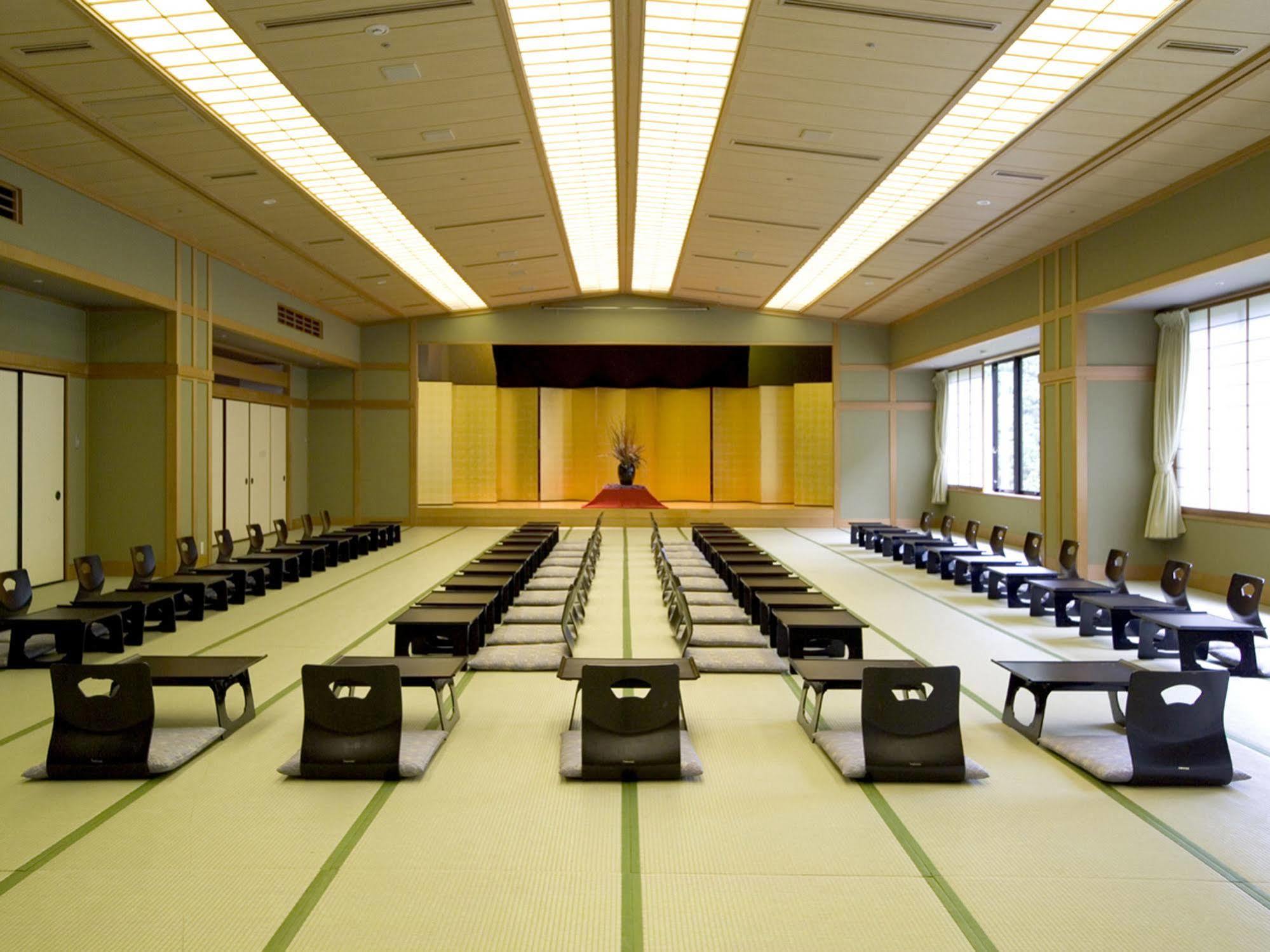 Royal Hotel Yamanaka Onsen Kajikaso Kaga  Ngoại thất bức ảnh