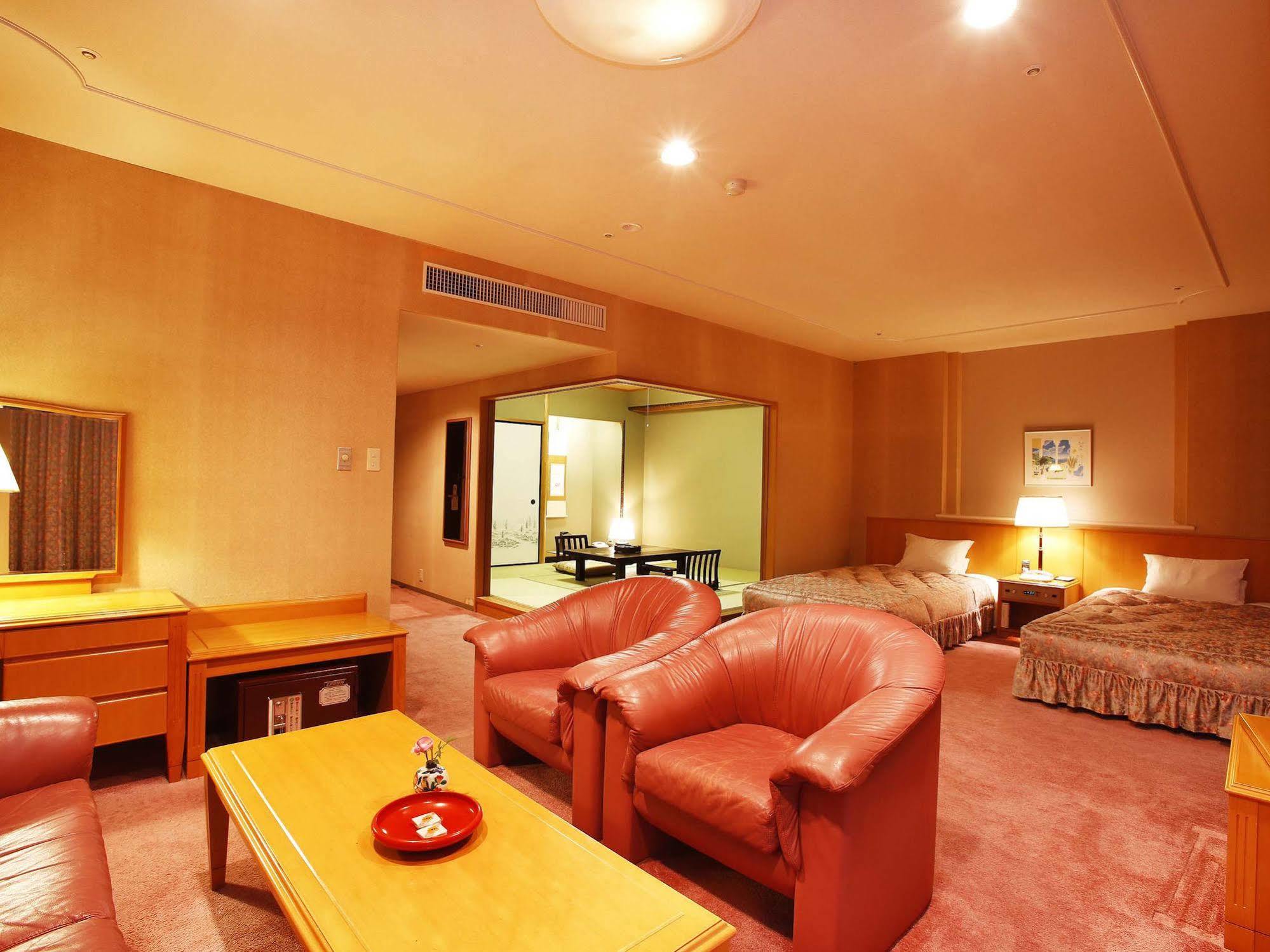 Royal Hotel Yamanaka Onsen Kajikaso Kaga  Ngoại thất bức ảnh