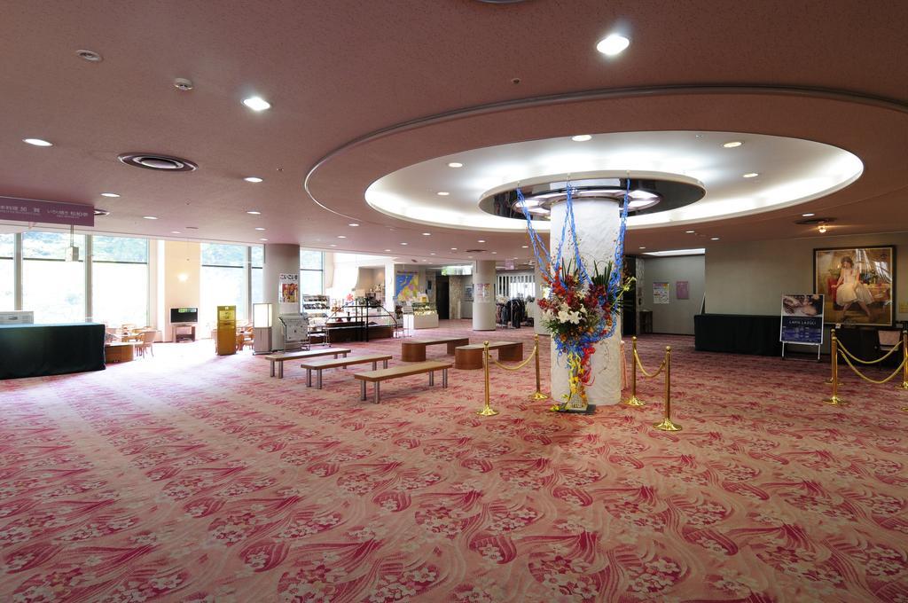 Royal Hotel Yamanaka Onsen Kajikaso Kaga  Ngoại thất bức ảnh